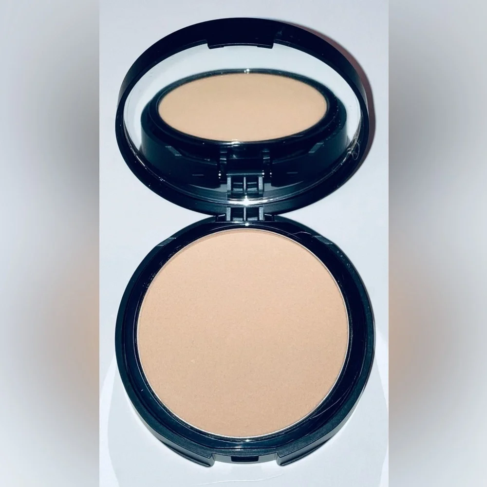 bareMinerals BAREPRO 16HR SkinPerfecting Powder Foundation-NEW!LIGHT 27 NEUTRAL